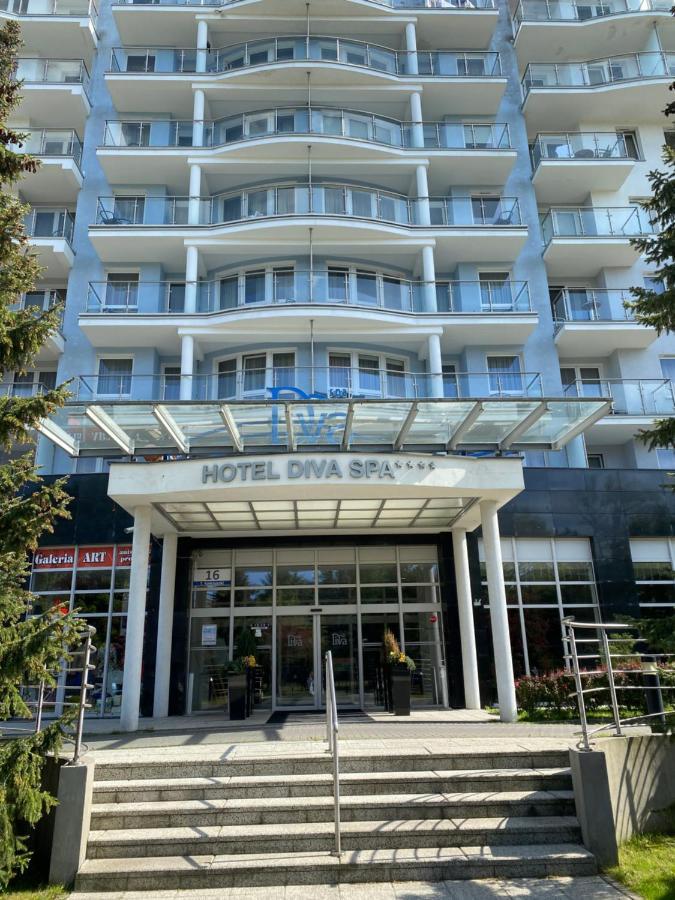 Apartament Prywatny Salon Z Aneksem Kuchennym I Sypialnia W Hotelu Diva Kołobrzeg Exteriör bild