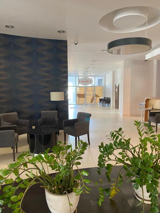 Apartament Prywatny Salon Z Aneksem Kuchennym I Sypialnia W Hotelu Diva Kołobrzeg Exteriör bild