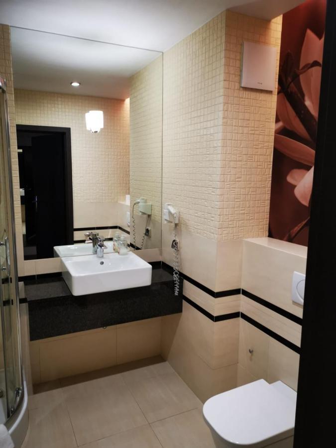 Apartament Prywatny Salon Z Aneksem Kuchennym I Sypialnia W Hotelu Diva Kołobrzeg Exteriör bild