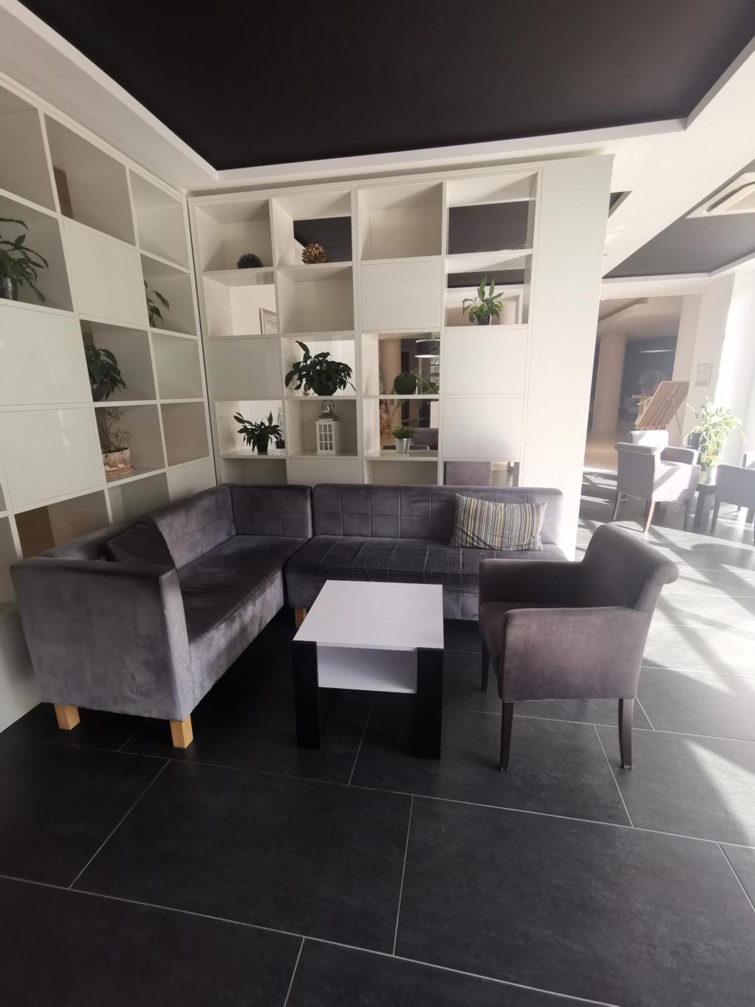 Apartament Prywatny Salon Z Aneksem Kuchennym I Sypialnia W Hotelu Diva Kołobrzeg Rum bild